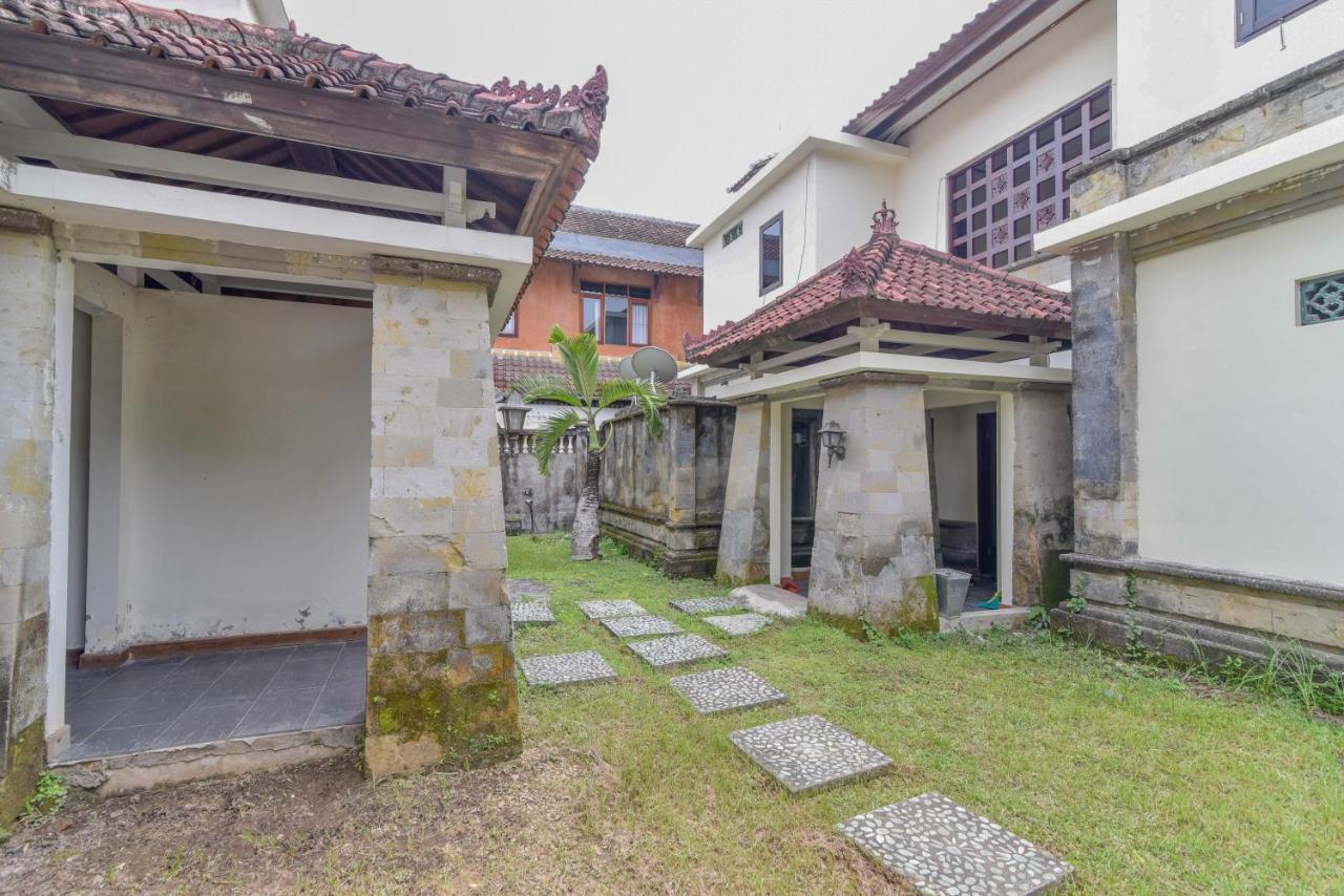 Reddoorz Plus Near Seminyak Square Denpasar Exteriér fotografie